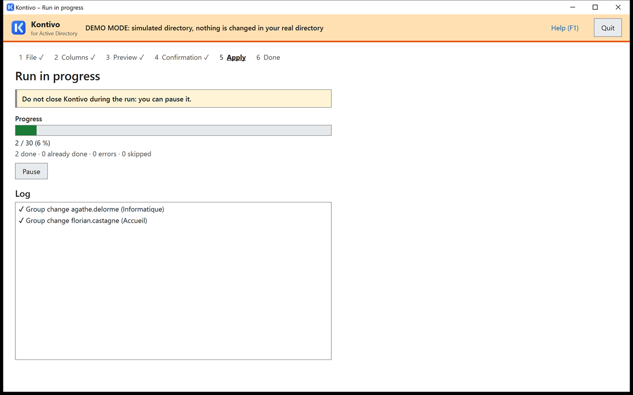 Run in progress screen: Do not close Kontivo during the run banner, progress bar, Pause button, operations log.