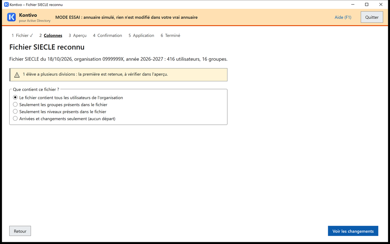 Étape Colonnes pour un export SIECLE (ElevesSansAdresses-fictif.zip) : Fichier SIECLE reconnu, résumé du fichier en une phrase, choix de ce que contient le fichier, bouton Voir les changements.