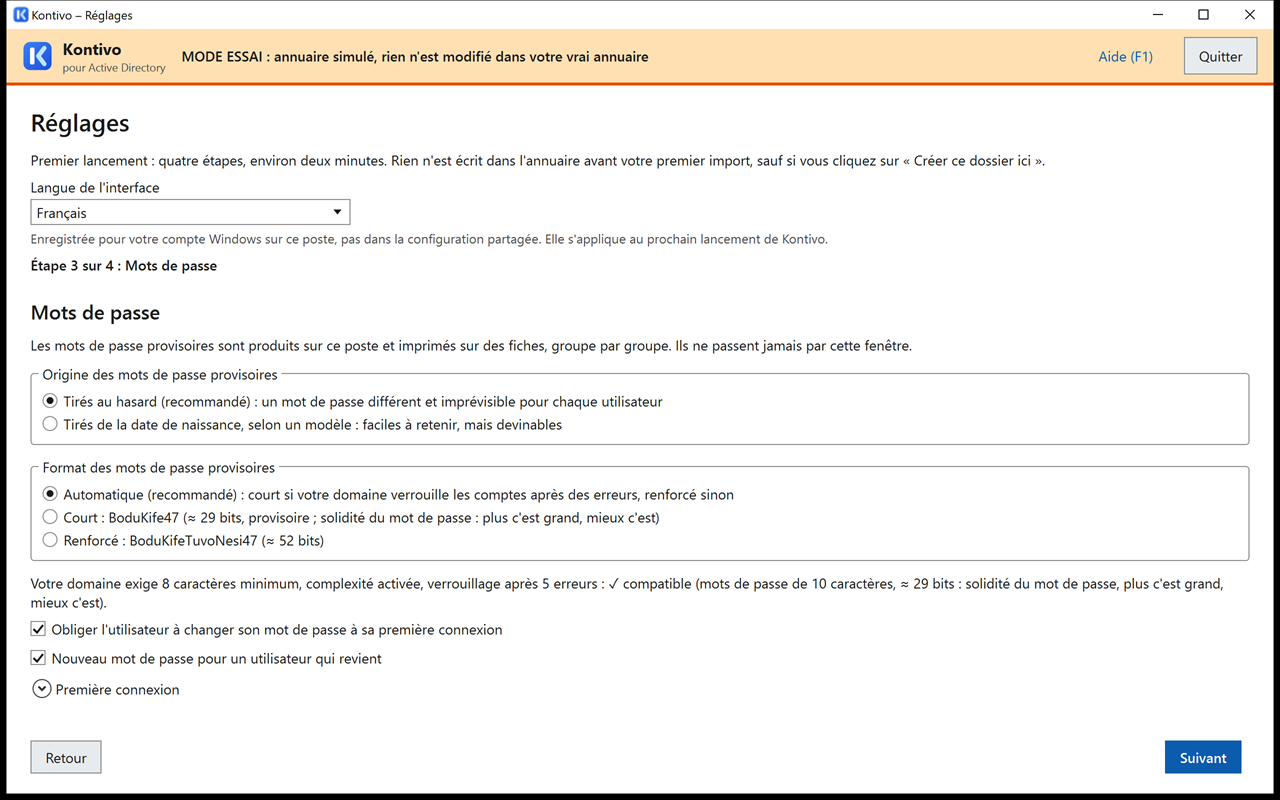Étape 3 des réglages : format des mots de passe (automatique, court, renforcé), politique du domaine lue, et deux cases cochées.